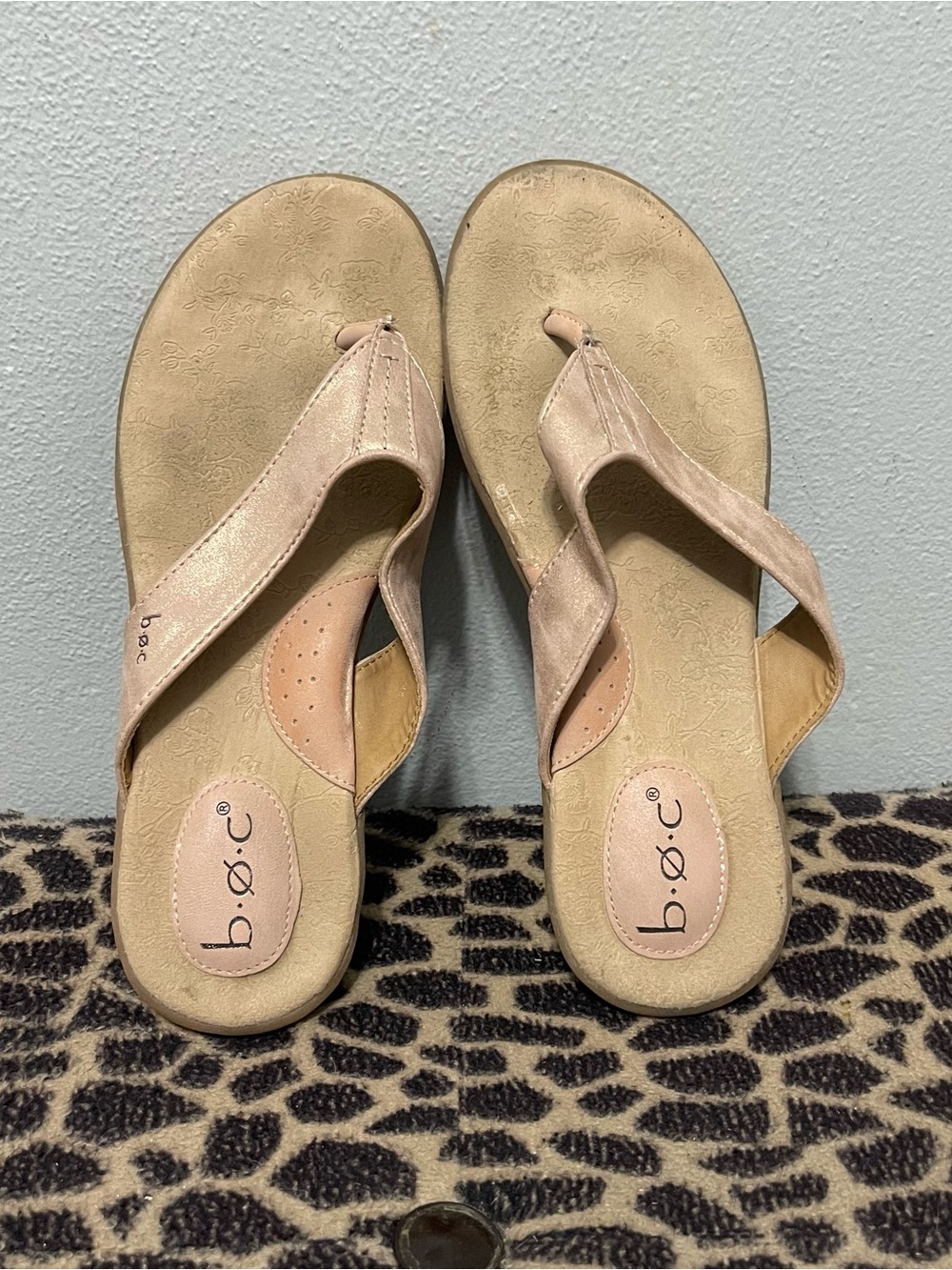 BOC By Born Concepts Shimmer Thong Sandals Pink Comfort Womens 9M